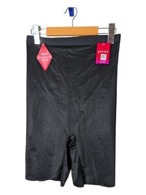NWT Spanx Thinstincts 2.0 High-Waisted Mid-Thigh Short - Very Black Size Large